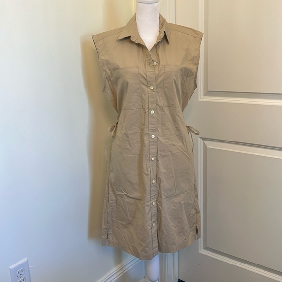 GAP Dresses & Skirts - NWT GAP Key Hole Back Dress Women's S